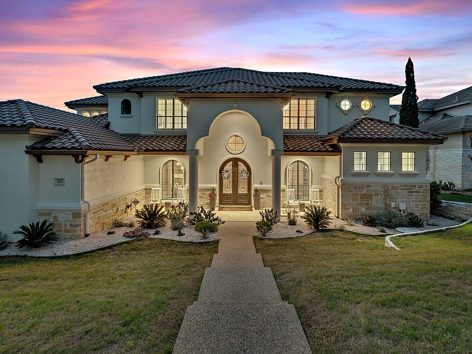 1st image of 109 Neville Wood Ct