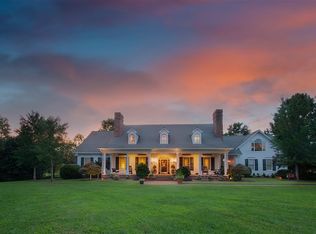 635 Peachtree Rd, Chesnee, SC 29323