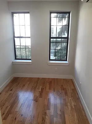 Rented by Evergreen Realty & Investments | media 12