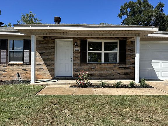 2nd image of 3020 Nottingham Way