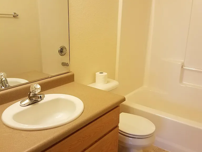 336 N Maybell Ave — Photo 11