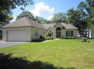 40898 N Westlake Ave, Antioch, IL 60002