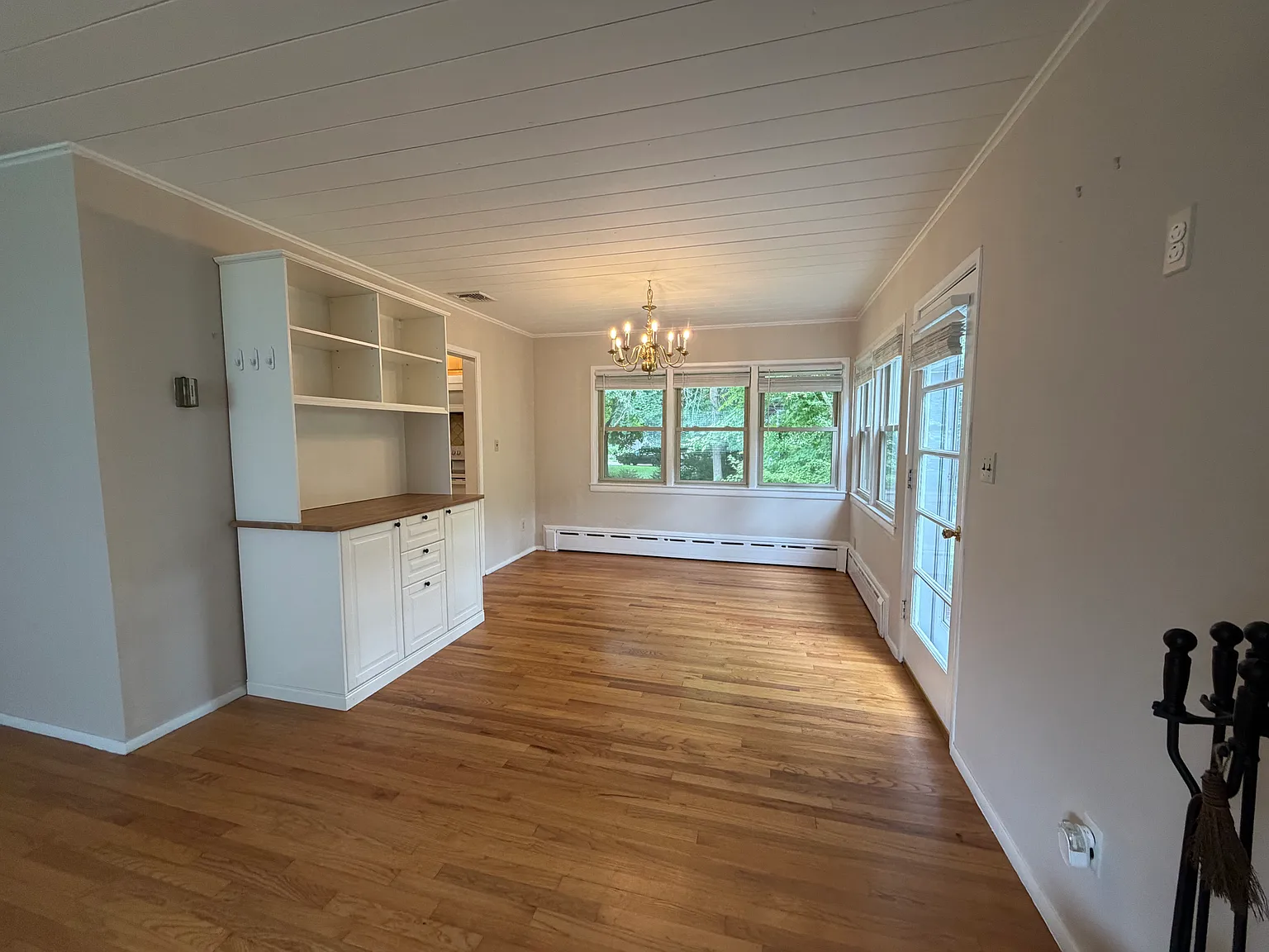 4 bed, 1800 sqft, $7,000 — Photo 4