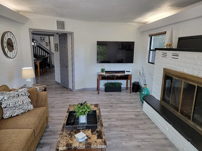 810 N Humphreys St — Photo 7