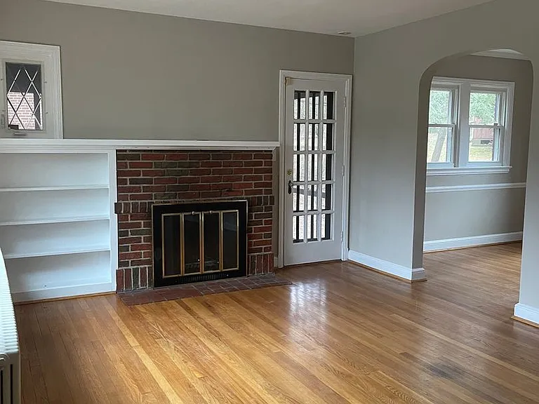 9803 Forest Grove Dr — Photo 15