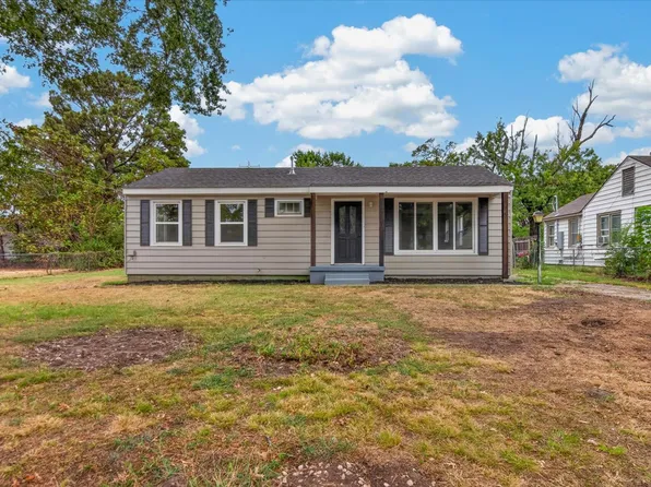 715 W 16th St, Bartlesville, OK 74003