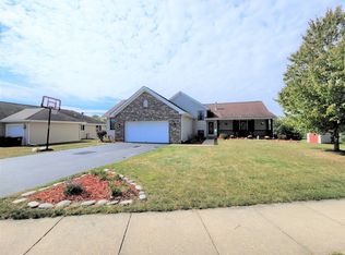 1116 Old Hunter Run, Byron, IL 61010