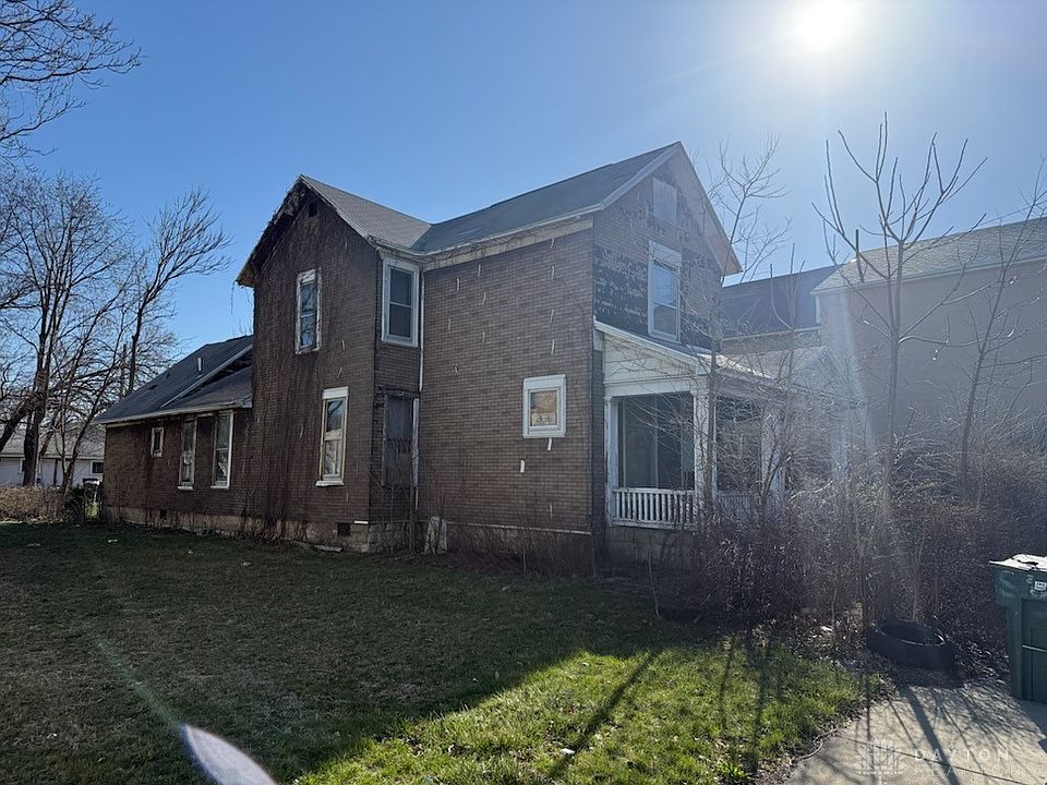 2nd image of 1414 Wayne Ave