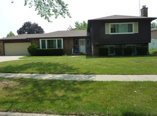 1709 W Stone Ave, Addison, IL 60101