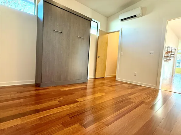 416 Starlight Village Loop, Leander, TX 78641