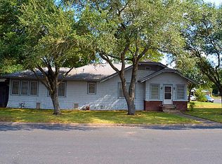 201 N Main St, Schulenburg, TX 78956