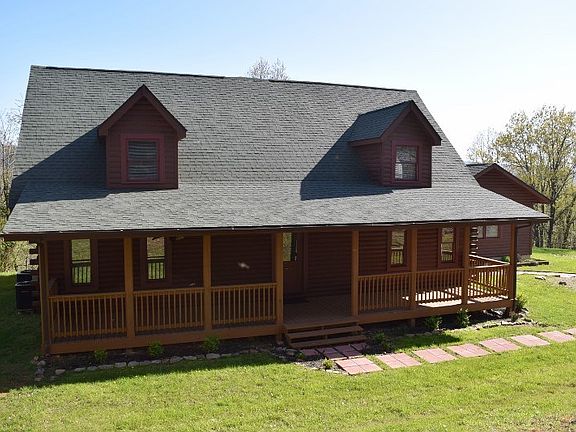 2nd image of 210 Huckleberry Ln