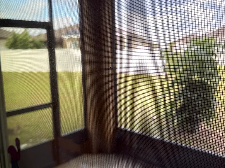 524 Blue Water Ct — Photo 11
