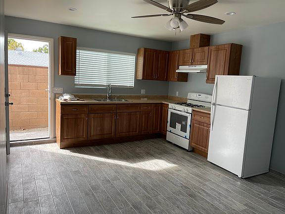2nd image of 773 Lashburn St #1