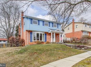 11 Vashi Ln, Rockville, MD 20852