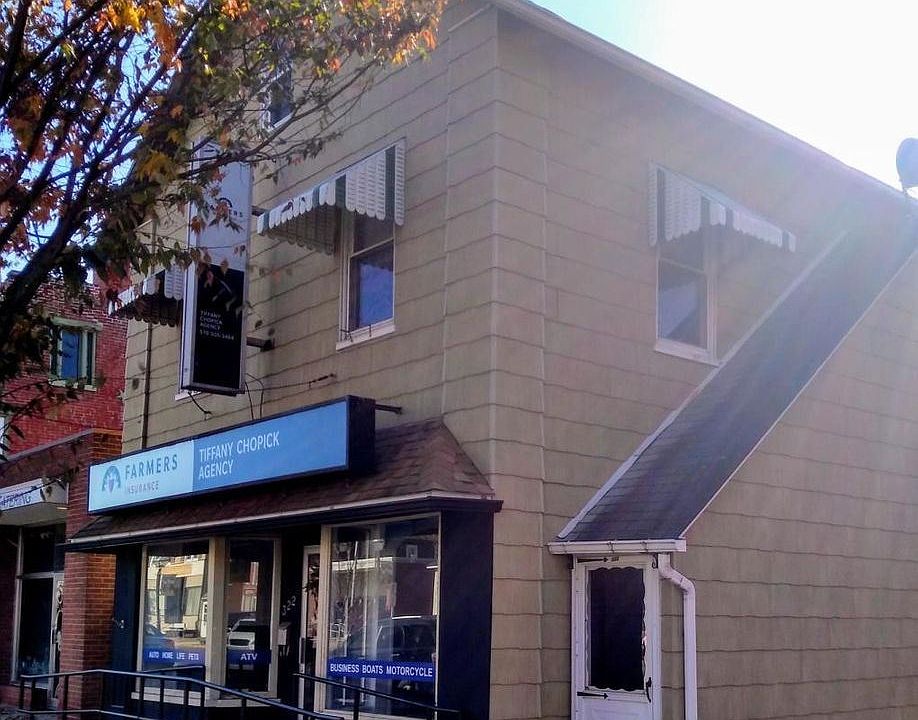 1st image of 322 Broad St APT 2