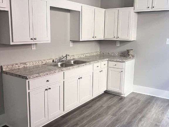 2nd image of 325 Lema Pl
