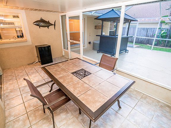 4th image of 5808 Erhardt Dr