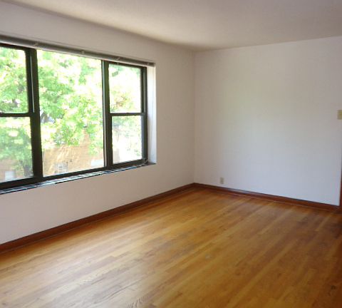 5th image of 7218 Tennis Way APT 6