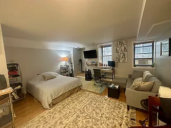 Rented by Tourma Realty LLC