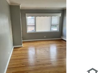 1320 W 89th St APT 2W, Chicago, IL 60620