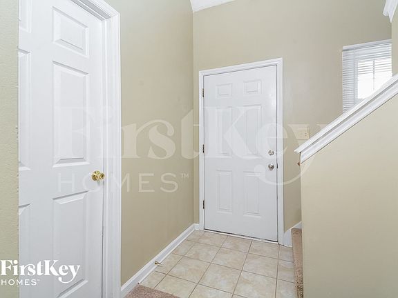 2nd image of 1446 Cimarron Pkwy APT 6