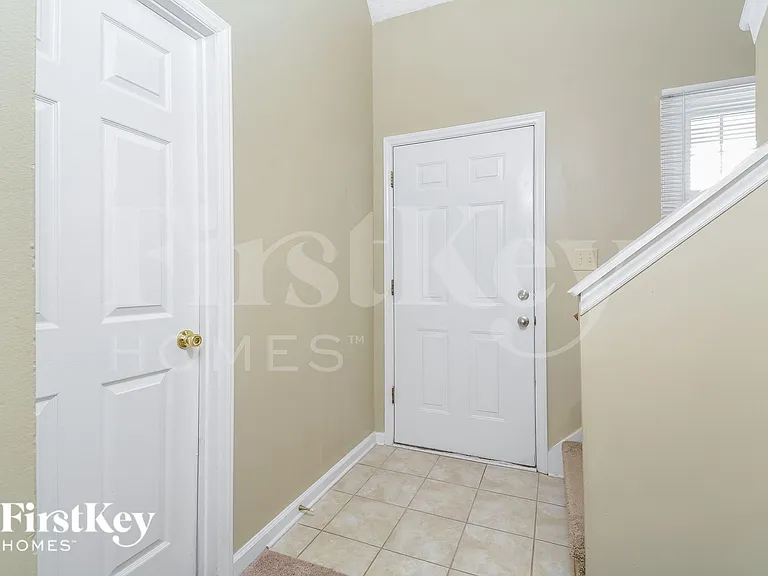 1446 Cimarron Pkwy #6 — Photo 2