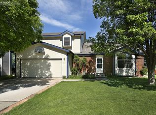 3807 Granite Ct, Fort Collins, CO 80526