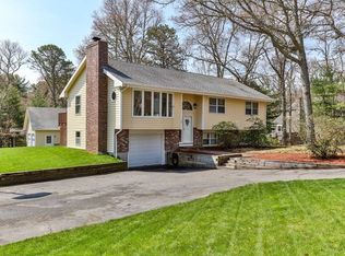 37 Calvin Hamblin Rd, Barnstable, MA 02630