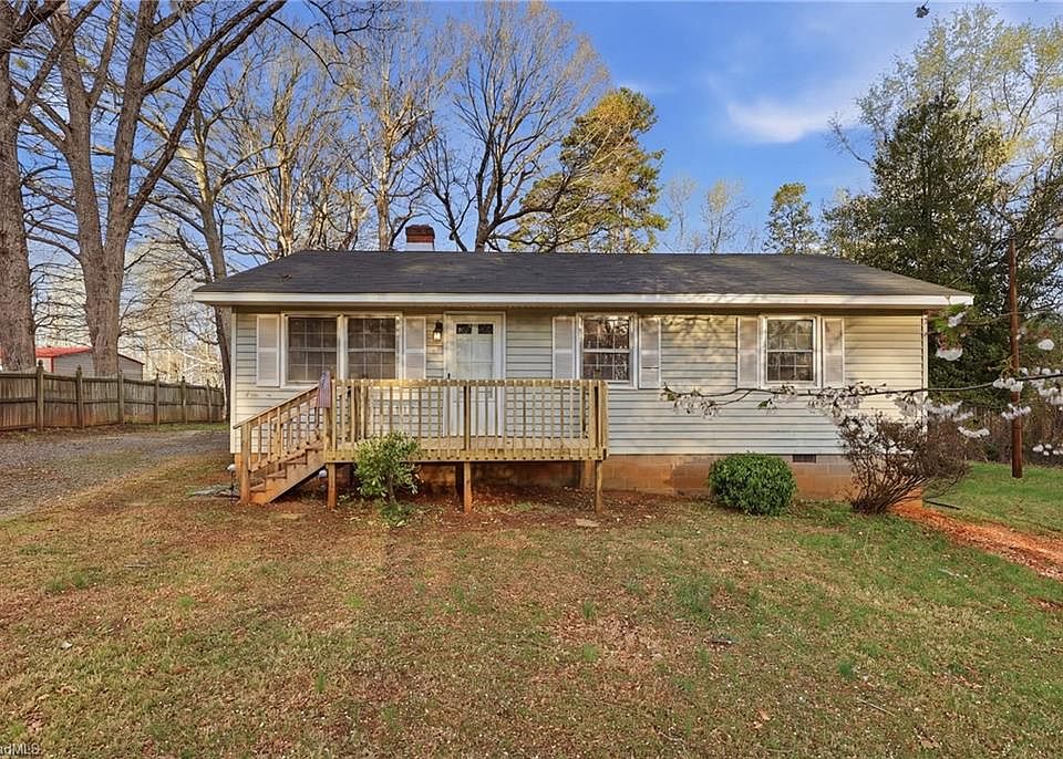 1st image of 4152 Old Julian Rd