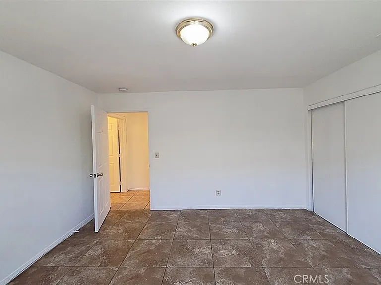 747 W Nevada St — Photo 13