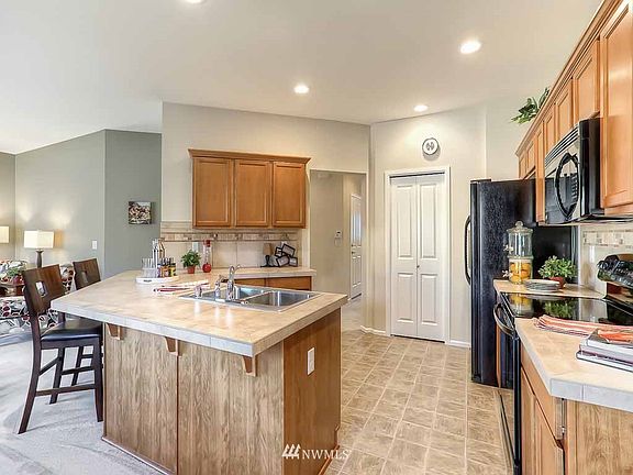 5th image of 26710 196th Avenue SE #35