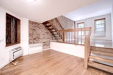 Rented by Urbane Brokerage