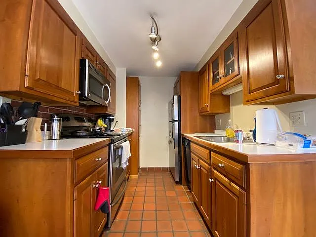 15 Sheafe St #6 — Photo 6