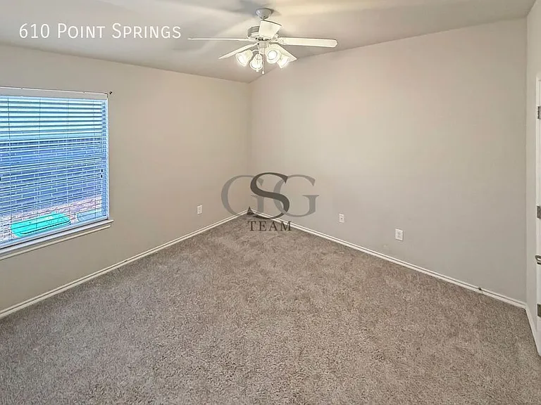 610 Point Spgs — Photo 5