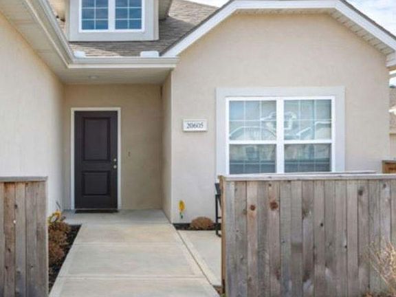 3rd image of 1217 S Kaydeen Ct