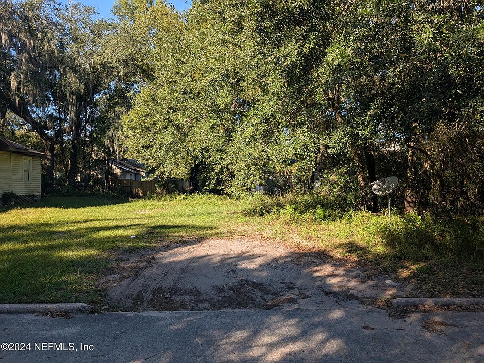 2nd image of 0 28TH Street E