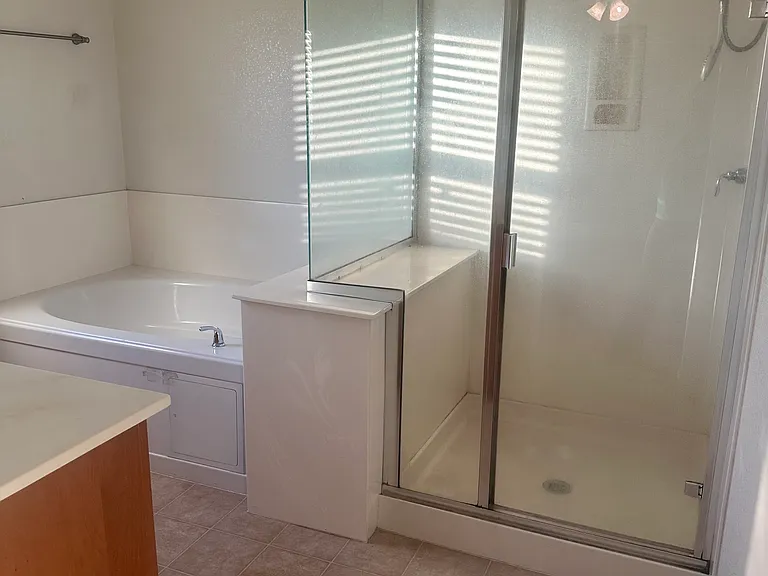 1635 Courtyard Dr — Photo 13