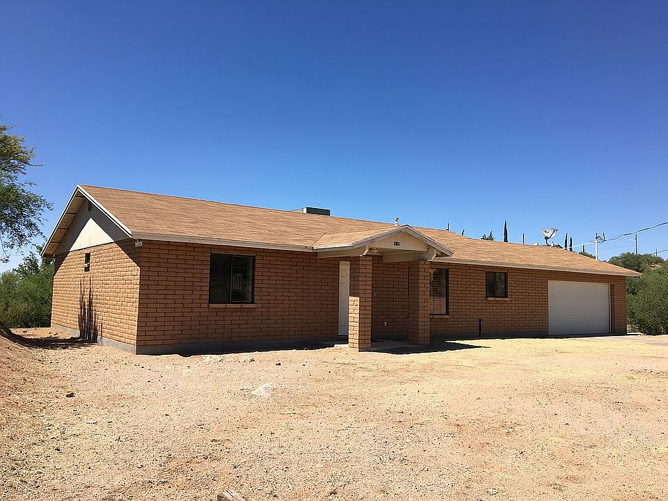 2nd image of 70 Ruby Rd