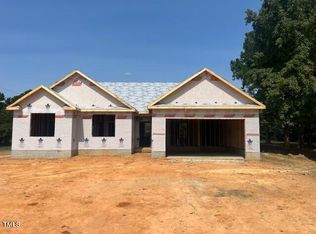 100 Avery Rd, Lillington, NC 27546