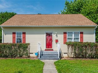 1916 Franklin Ave, Colonial Heights, VA 23834