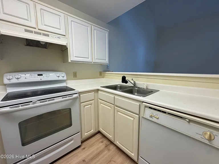 5147 Lamppost Cir — Photo 8