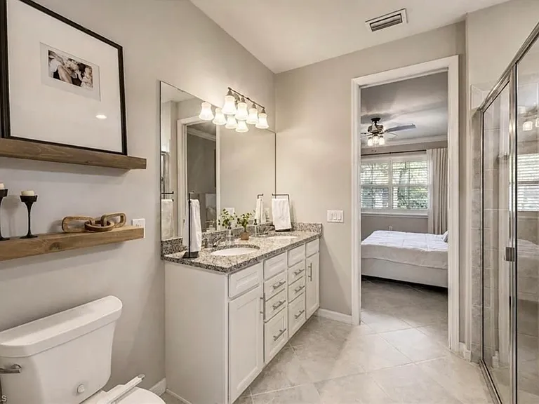 3564 E Hampton Cir #1 — Photo 23