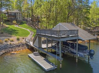 145 Channelview Dr, Moneta, VA