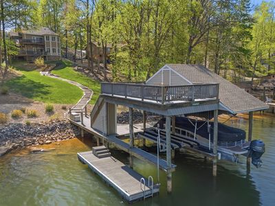 145 Channelview Dr, Moneta, VA, 24121