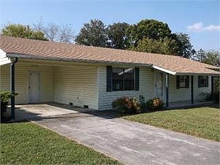 2nd image of 364 Sky Valley Cir