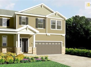 4816 SW Beckham Dr, Lees Summit, MO 64083