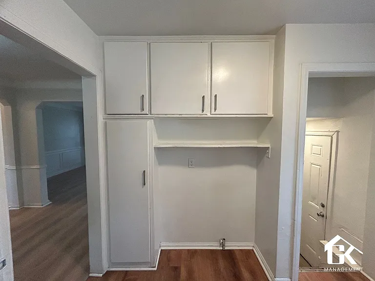 5915 Farmbrook St — Photo 10