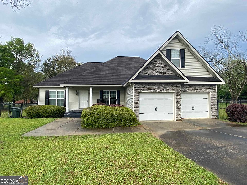 5214 Ogden St, Eastman, GA 31023 Zillow