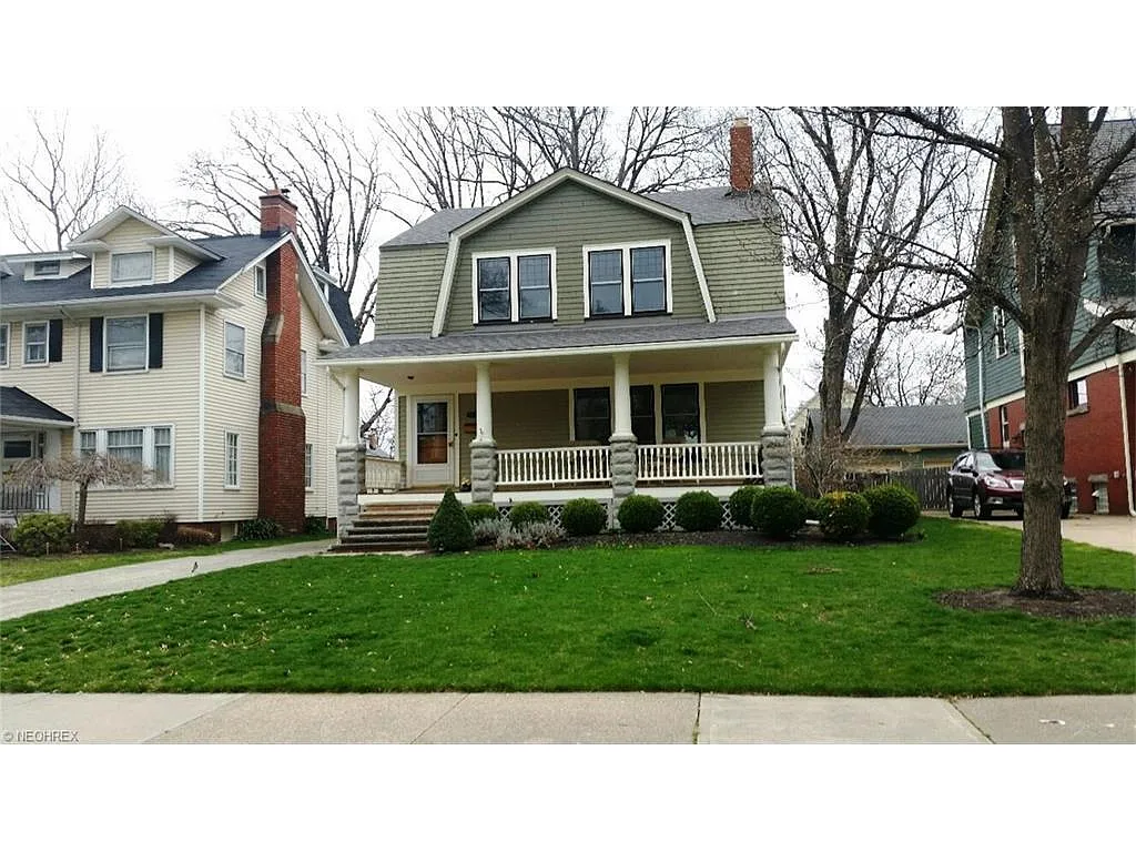 1509 Arthur Ave photo 1